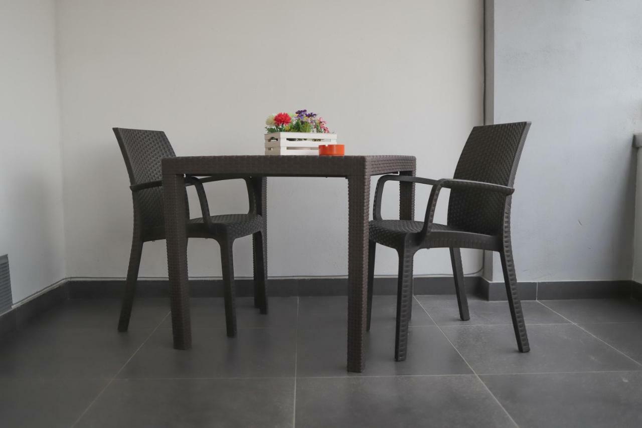 Cosenza Luxury Apartment Exteriör bild
